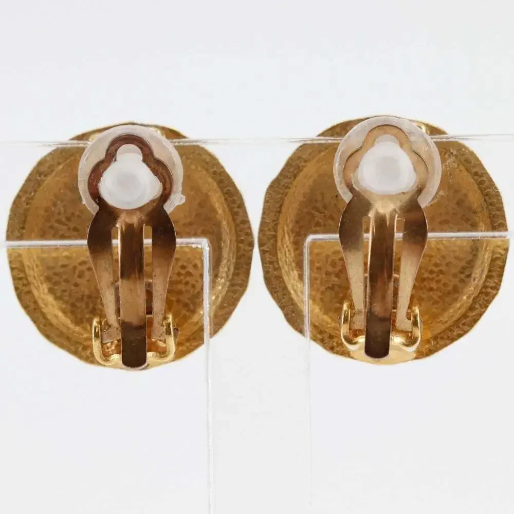 CHANEL Gold Earrings - Picture 3 of 6